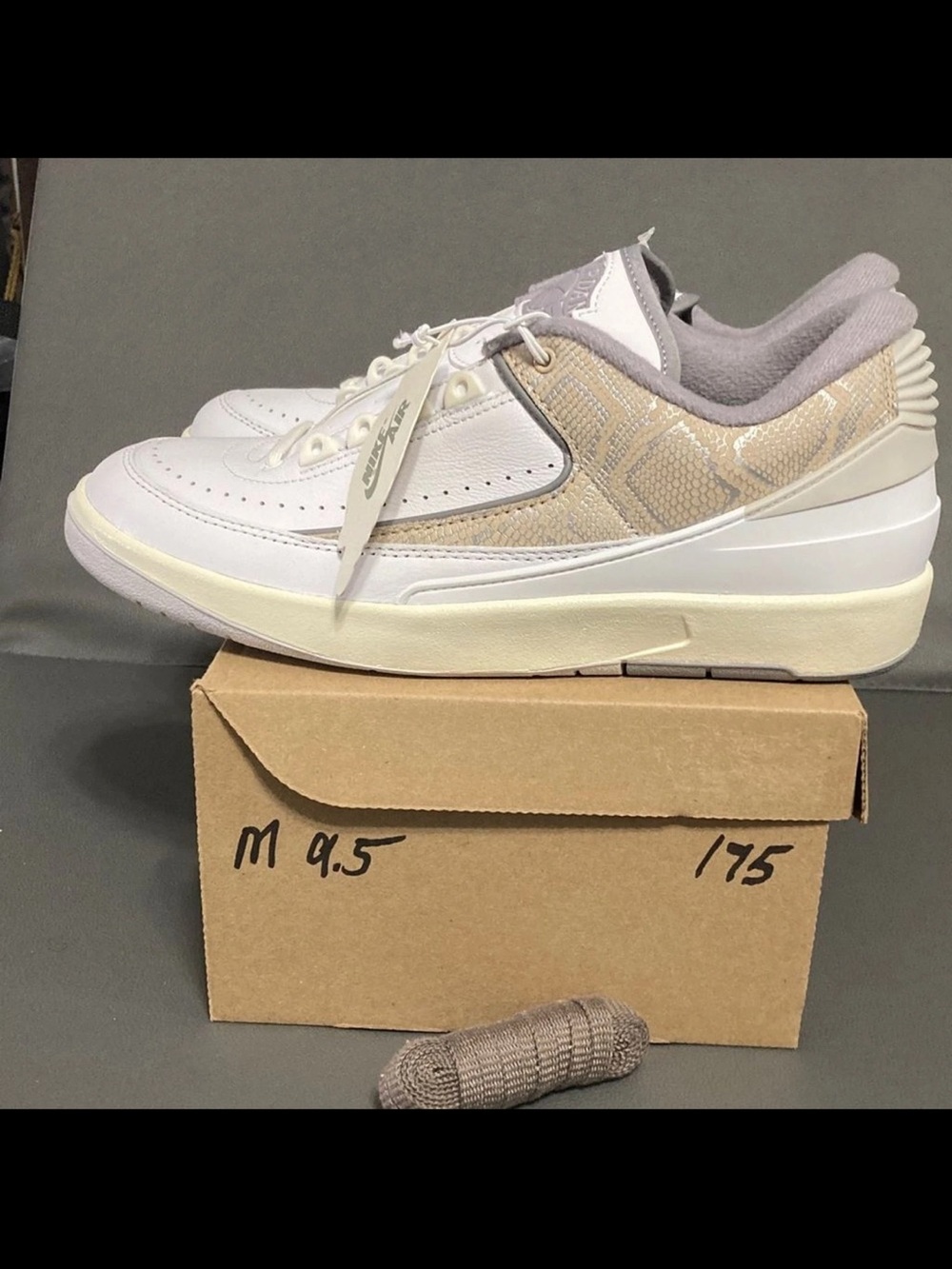 Jordan 2 Python men’s 9.5
